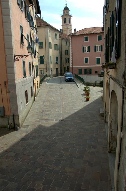 La Finestra Sul Borgo Villa Campo Ligure Oda fotoğraf